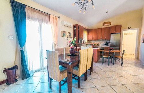 Kastania Apartment | We welcome you to our spacious "ALKINOI" Apartment.