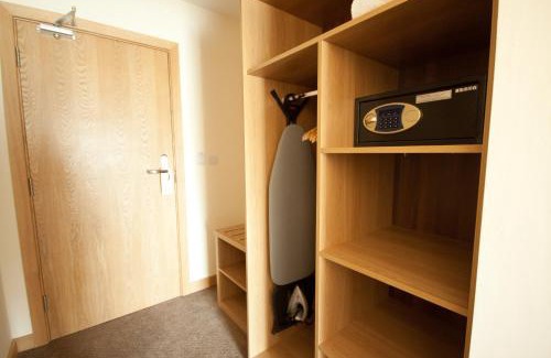 Abbess Roding Hotel | Weald of Kent Golf Course and Hotel
