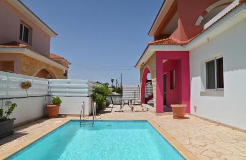 Liopetri Villa | Wealthystays 3BR Terrace BBQ Villa with pool