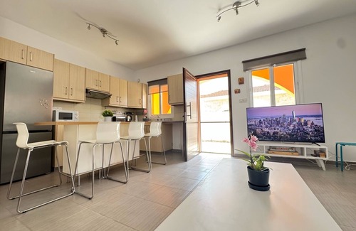 Liopetri Villa | Wealthystays Terrace BBQ Villa