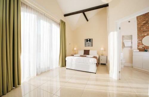 Towcester House | Weasels Way at Tove Valley Cottages