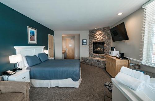 Montague Hotel | Weathervane Inn
