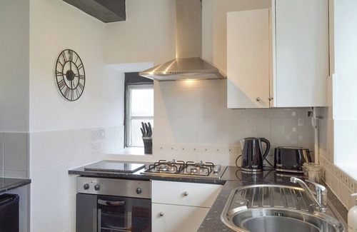 Hayfield Cottage | Weavers Houses - UK12796