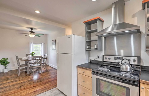 Weaverville Apartment | Weaverville Studio ~ 9 Mi to Dtwn Asheville!