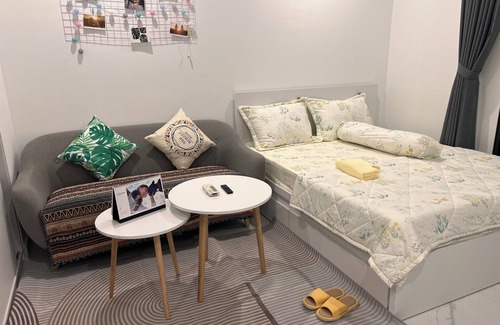 District 9 House | WECOMSTAY VINHOME GRAND PARK