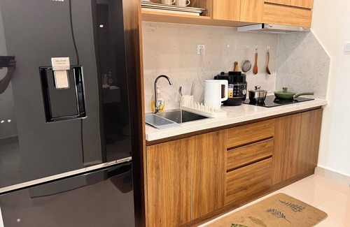 District 9 House | WECOMSTAY VINHOME GRAND PARK