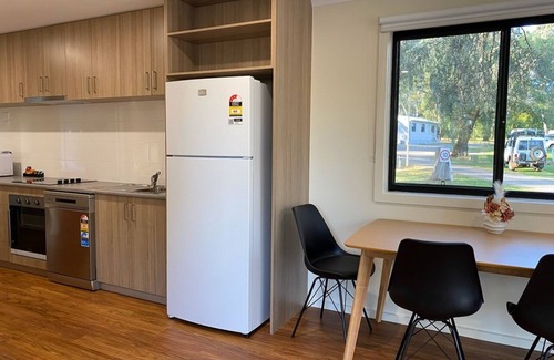 Wedderburn Cabin | Wedderburn Caravan Park