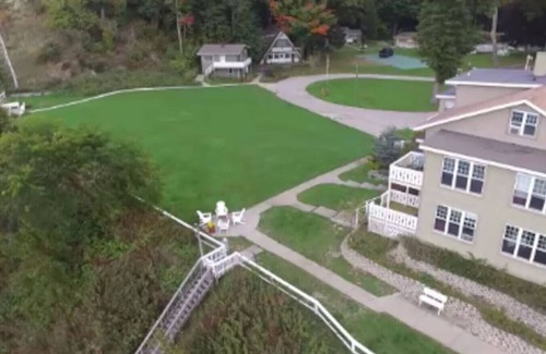 Whitehall Cabin | Weddings, reunions large events on Lake Michigan