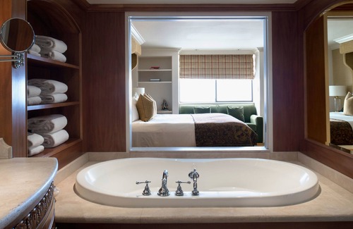 Downtown Vancouver Hotel | Wedgewood Hotel & Spa