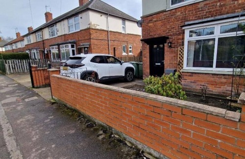 York Apartment | Wednesday's Family Rooms