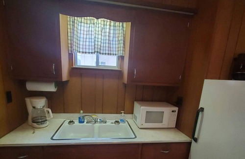 Luther Cabin | Week/Weekend Cabin Getaway #1