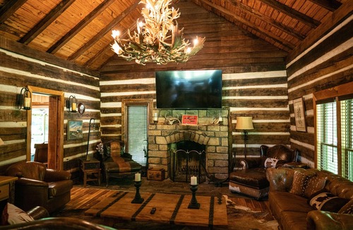 Flatwoods Cabin | Weekend cabin retreat on a secluded 1,000 acres. Miles of hiking trails.