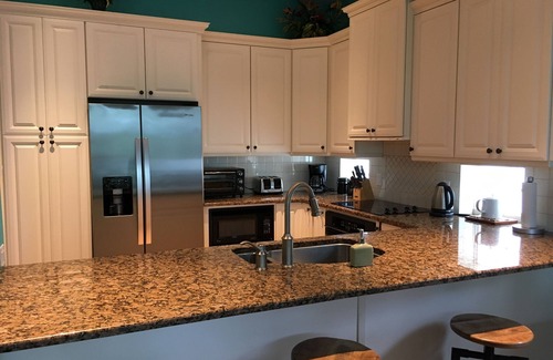 Holmes Beach House | Weekly Discounts! Exceptional Rating-A Pearl of a Beach Home- private pool & spa