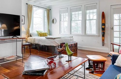 West Annapolis House | Weems Creek Cottage, Annapolis Waterfront