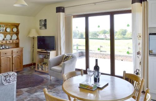 Kelsall House | Weetwood Lodge