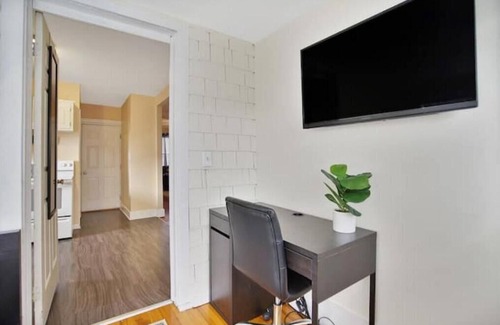 West Hartford House | WeHa Oak Haven