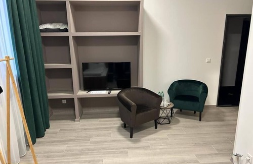 Plauen Apartment | Weißes Haus
