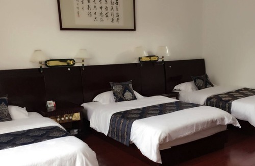 Weishan Hotel | WEI SHAN Hotel