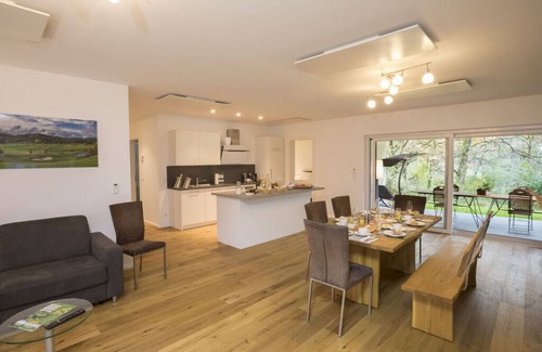 Wadern House | Weiherhof Comfortable holiday residence