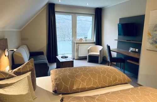 Ernst House | Weinbergs Loge
