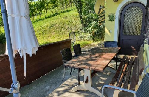 Gruisla House | Weingarten-Haus