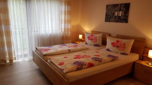 Mesenich House | Weingut Erich Serwazi