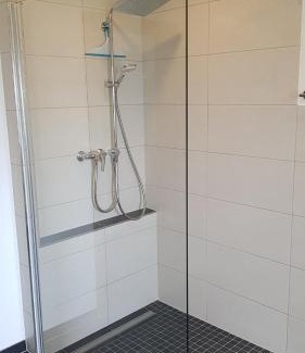 Mesenich House | Weingut Erich Serwazi