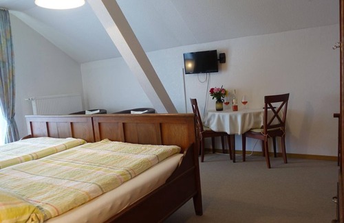 Nittel Bed & Breakfast | Weingut-Pension Heinz Dostert - Double room
