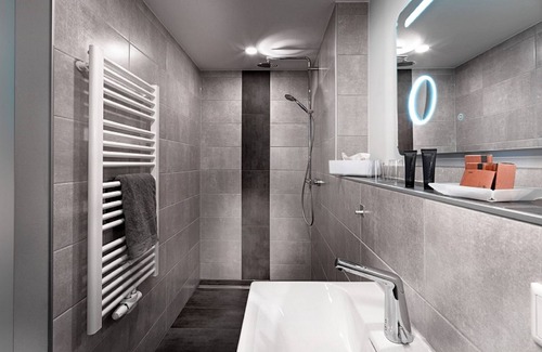 Wasserlos House | WeinMotel Simon 1 a