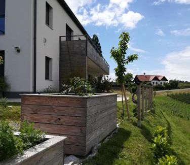 Ratsch Apartment | Weinstraßenapartment Fam. Dietrich