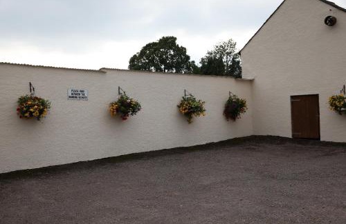 Willand Bed & Breakfast | Weir Mill Farm