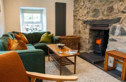 Nant Peris House | Weirglodd Ddu