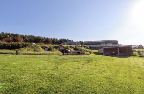 Ruthin Cottage | WEIRGLODD, family friendly, character holiday cottage in Ruthin