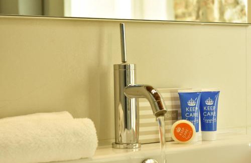 Monselice Apartment | Welc-ōM Casa a colori nel borgo