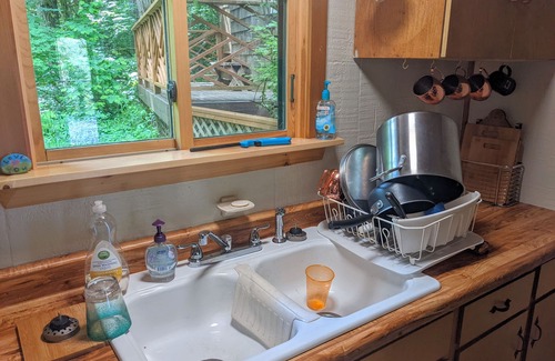 Kalama Cabin | Welch Cabin n ~we LOVE dogs~