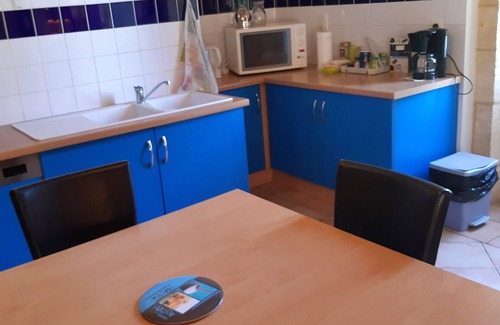 Puy-l'Eveque Cottage | Welcome at Clos du mayne, farm in the quercy in the middle of forest !