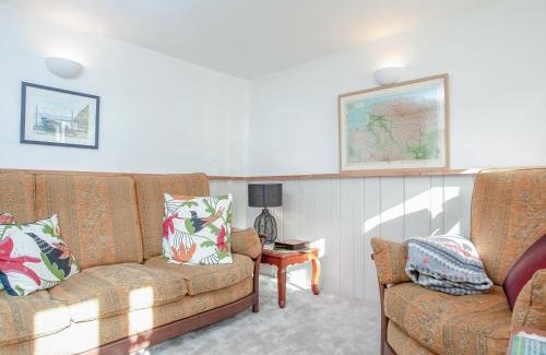 Worlington House | Welcome Cottage