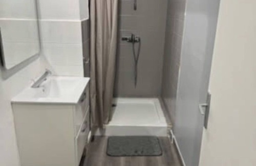 Cambronne-les-Ribecourt House | Welcome to Roto