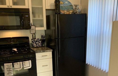 Mount Laurel Condo | Welcome Home Lots of LIGHT, AIRY and SUPER CLEAN !!