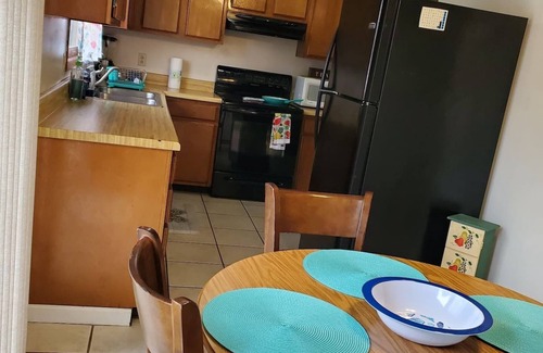 Oak Grove House | Welcome Home to Southern Hospitality