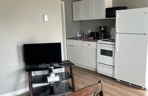 Papineau-Cameron Hotel | Welcome Inn