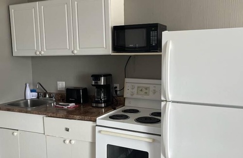 Papineau-Cameron Hotel | Welcome Inn