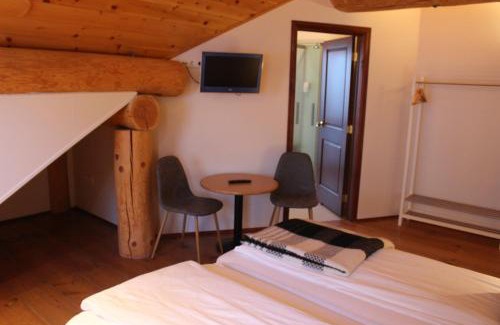 Eyvindarholar Hotel | Welcome Lambafell
