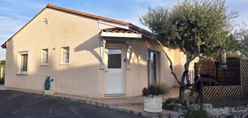 Saint-Andre-de-Cubzac Apartment | WELCOME Logement avec terrasse proche Bordeaux