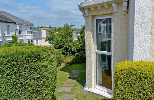 Liverton House | Welcome Retreat