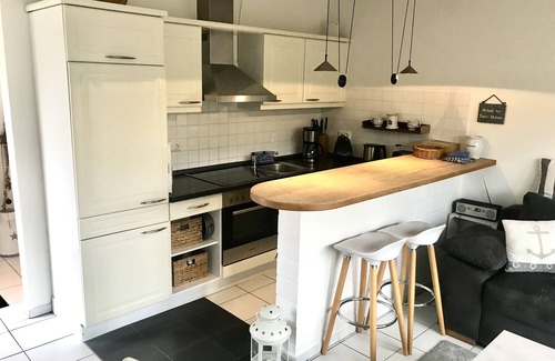 Eiderstedt Apartment | "Welcome to a cozy home away from home - The apartment 'Tante Helene"