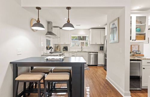East Beach House | Welcome to a place to unwind, relax and recharge. Sleeps 10