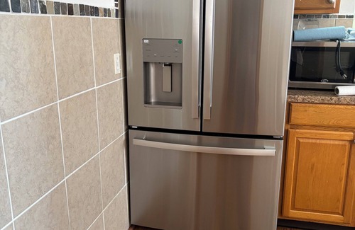 Belleville House | Welcome to a quiet and charming 2-bedroom duplex with lots of amenities
