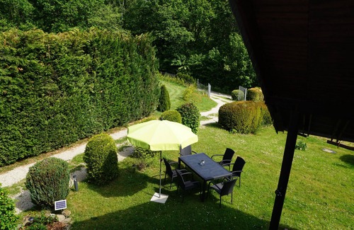Heddert House | Welcome to Anja's high forest idyll in the heart of nature - near Trier