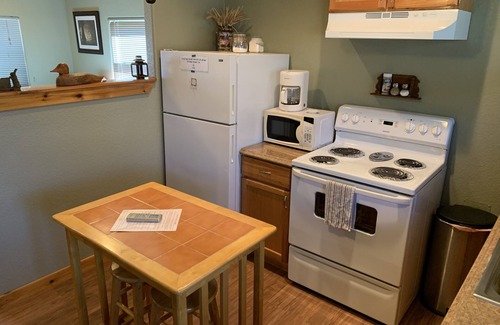 Bandera Cabin | Welcome to Bandera Stronghold - Red Cloud Cabin